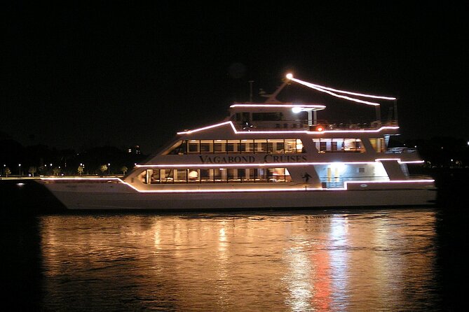 4-hour Vivid Latin Fiesta Dinner Cruise Shared Experience - The 3-course buffet: simple, filling, and made for a night out
