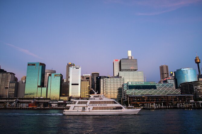 Australia Day Dinner and Fireworks Cruise on Sydney Harbour - Dinner onboard: three courses at a buffet tempo (and how to handle allergies)