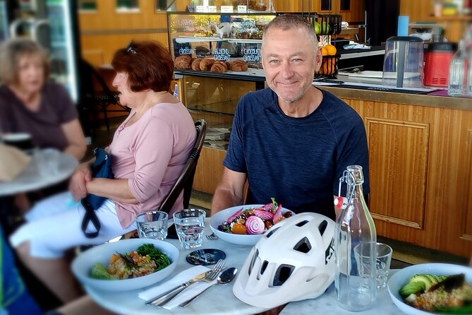 Bespoke Cycle Tours - Sydney Harbour E-Bike Coffee/Lunch Tour - Starting at Milsons Point: your view advantage is immediate