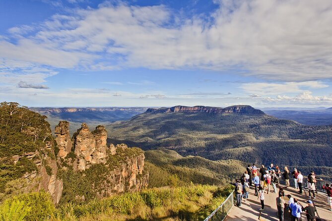 Blue Mountains Adventure w Scenic World, Zoo, Koala Photo & Ferry - The big idea: why this day works from Sydney