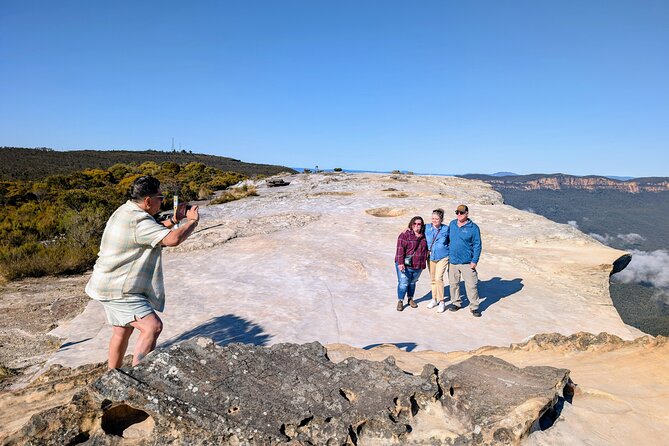 Blue Mountains Day Tour -Scenic World, Koalas & Roos (15 ppl LUX) - Echo Point, Jamison Lookout, and the Three Sisters photo run
