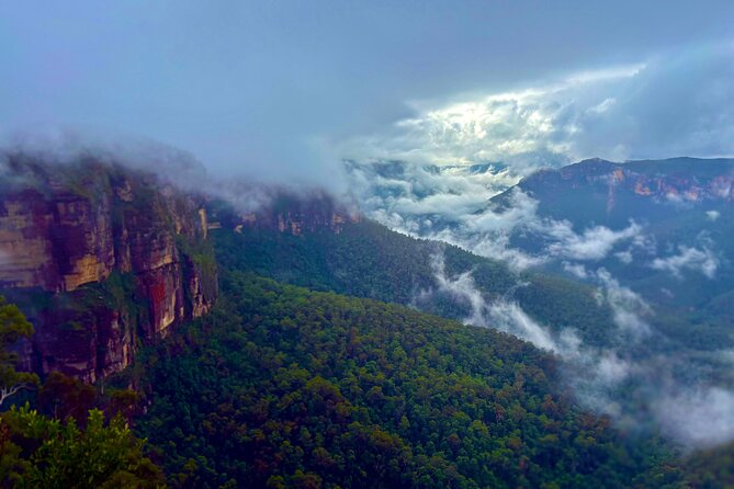 Blue Mountains Private Sightseeing Day Tours from Sydney - Three Sisters and Jamison Valley: where the views do the talking