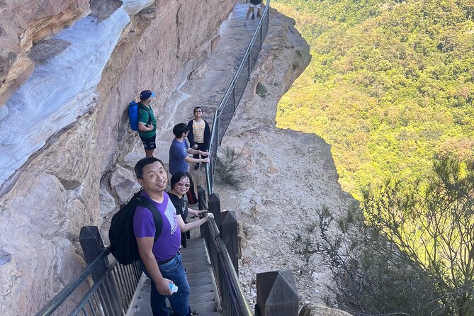 Blue Mountains Private Tour (Featherdale & Scenic World optional) - The Three Sisters at Echo Point: iconic, but plan your time