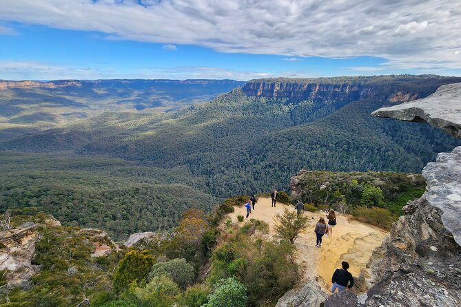 Blue Mountains Small Group Tour with Waterfall Walk & Fresh Lunch - Wentworth Falls: the waterfall walk, stairs, and the choice to go all in