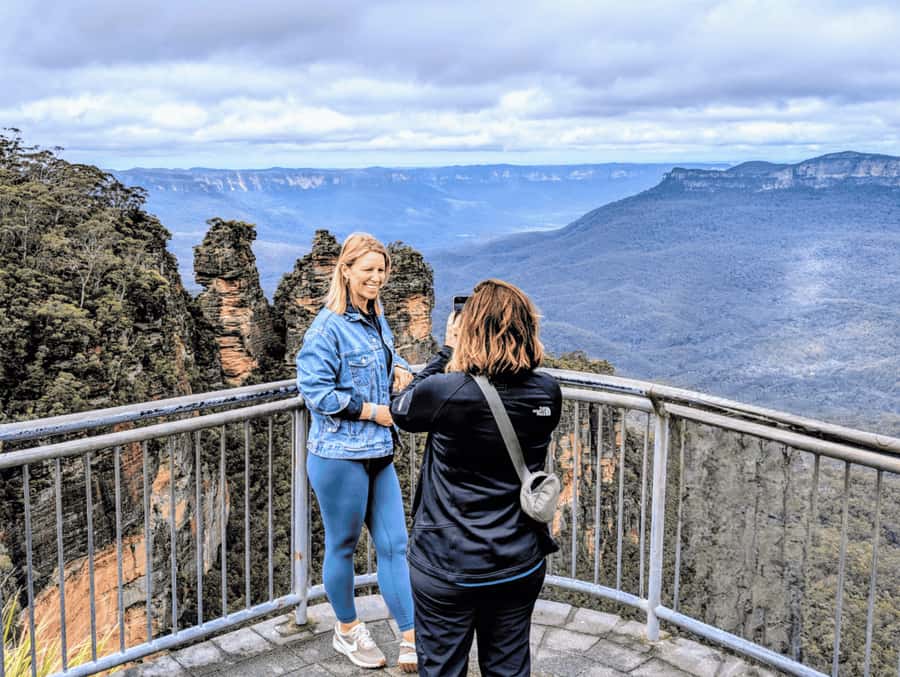 Blue Mountains Tour - Small grp, Koala, Kangaroo & Waterfall - Leura Village lunch break: food and a breather from sights