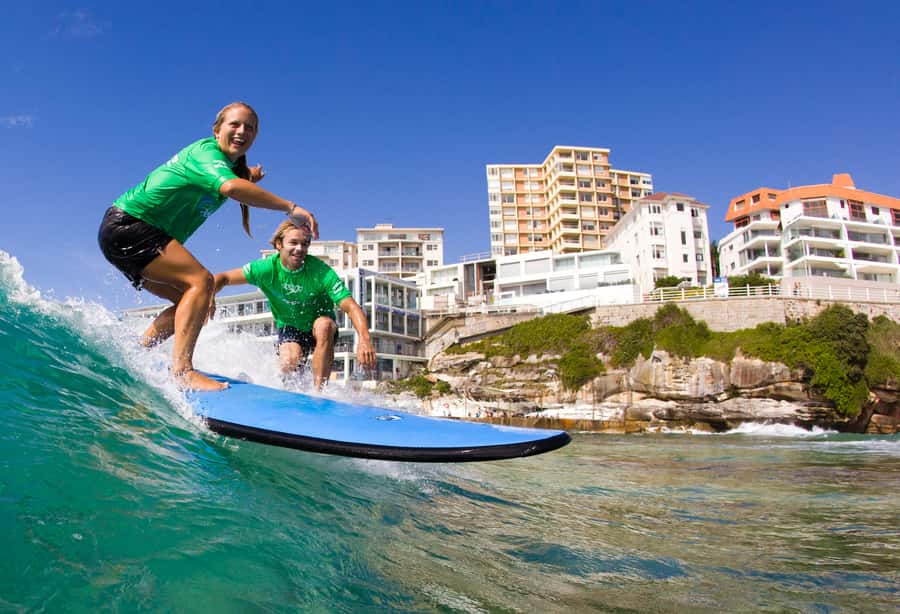 Bondi Beach: 2-Hour Surf Lesson Experience for Any Level - Small group coaching: why 5 surfers changes everything