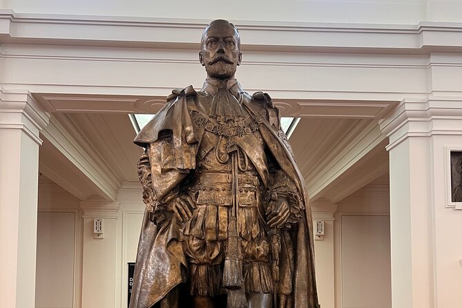 Canberra Private Tour from Sydney - Museum of Australian Democracy: Old Parliament House, turned into a story