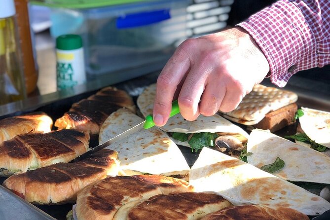 Chef-Led Hunter Valley Gourmet Food and Wine Day Tour from Sydney - Timing, transport, and small-group comfort from Sydney