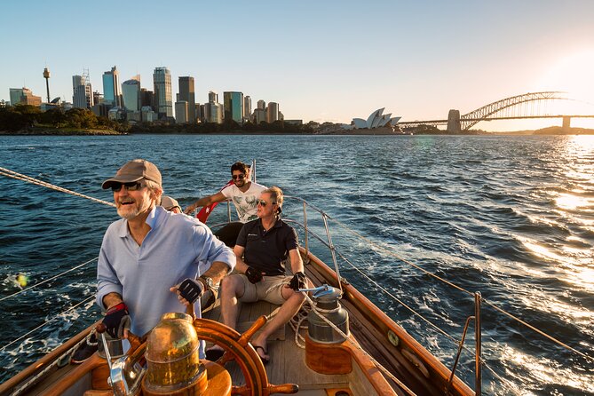 Classic Yacht Cruise Sydney Harbour - Classic Yacht Cruise Sydney Harbour, what it feels like on the water