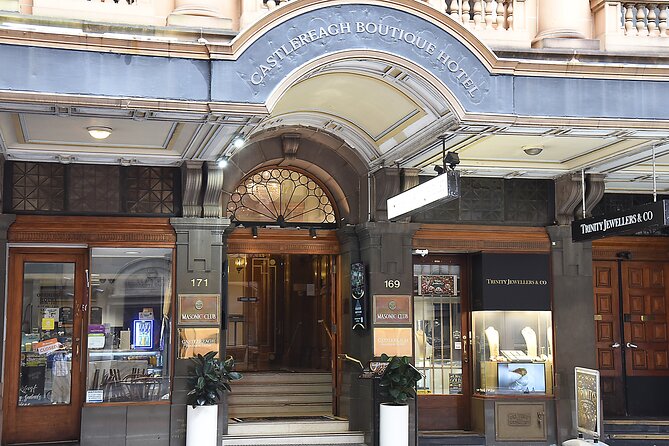 Entrancing Magic and Storytelling at Castlereagh Boutique Hotel - Bruce Glen, The Gentleman Magician: what his style means for you