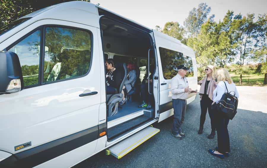 From Sydney: Blue Mountains Bushwalks & Featherdale Tour - Featherdale Wildlife Park: start with animals, not bus fatigue