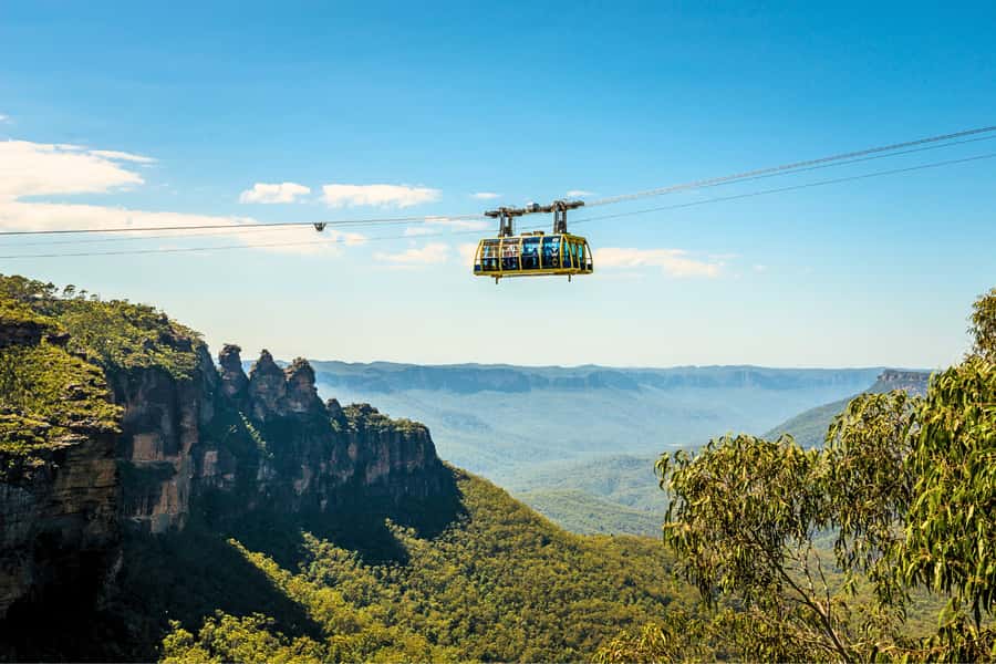 From Sydney: Blue Mountains, Scenic Railway, & Sydney Zoo - Leura Break Time: A Little Town Reset Before Scenic World
