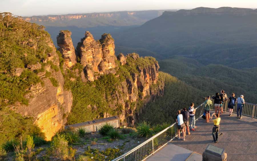 From Sydney: Full Day Blue Mountains Tour in a small group - A small-group Blue Mountains day from Sydney, built for real viewpoints