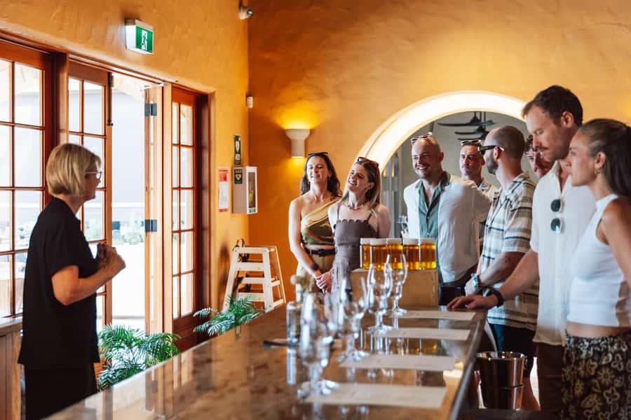From Sydney: Full-Day Hunter Valley Wine Tour & Lunch - The Group Feel: Guides, Pacing, and Small Comfort Wins