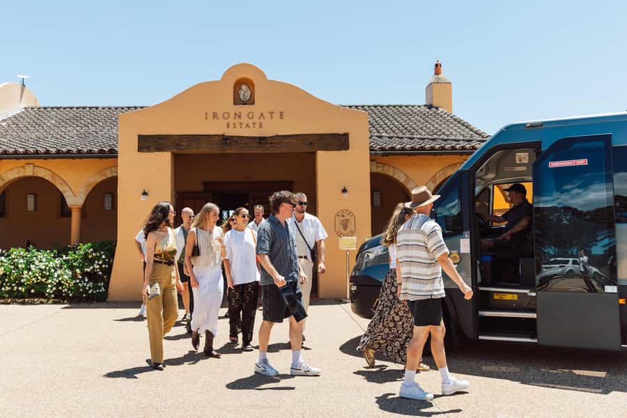 From Sydney: Full-Day Hunter Valley Wine Tour & Lunch - Stop One at a Cellar Door: How the Day Sets the Tone