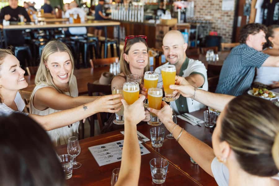 From Sydney: Full-Day Hunter Valley Wine Tour & Lunch - Distillery Finale: Spirits Tasting with a Change of Pace