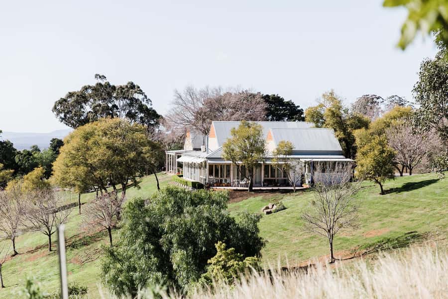 From Sydney: Luxury Hunter Valley Wine Tour with Fine Dining - Timing, pacing, and why the small group matters