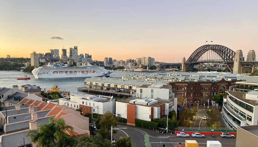 Half Day Small Group : The Story of Sydney Tour - Why The Rocks sets the tone for the whole morning