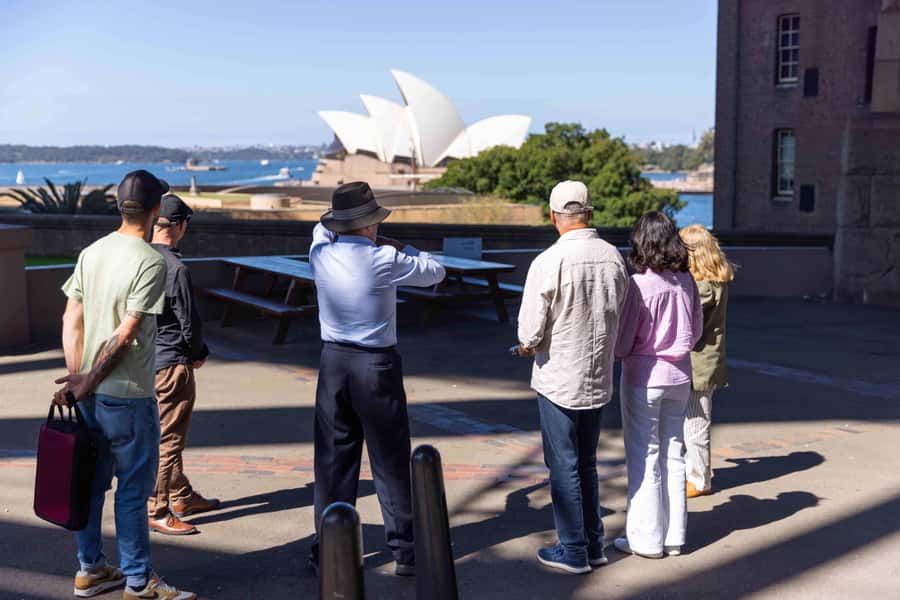 Half Day Sydney Sightseeing Tour - The Rocks & Bondi Beach - Getting Started at Orient Hotel, Then Straight Into Sydney’s Story