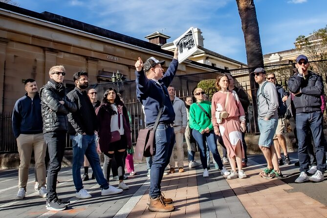 Historical True Crime Walking Tour of East Sydney - Stop 2, Darlinghurst streets: laneways, Victorian buildings, and crime scenes from 1860 to 1970