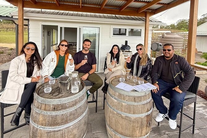 Hunter Valley Highlights Tour – Wine Tasting & Small Group + Roos - Boutique Wine Tastings at Hunter Valley Gardens (Plus Cheese Pairing)