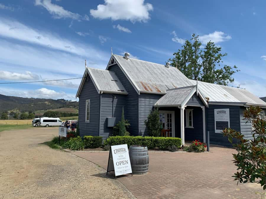 Hunter Valley: Private Day Tour from Sydney with Your Crew! - Premium transport, playlist control, and photo moments