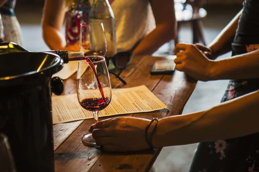 Hunter Valley: Wine Tour with 3 Tastings and Garden Lunch - The last tasting, buying time, and how to pace yourself