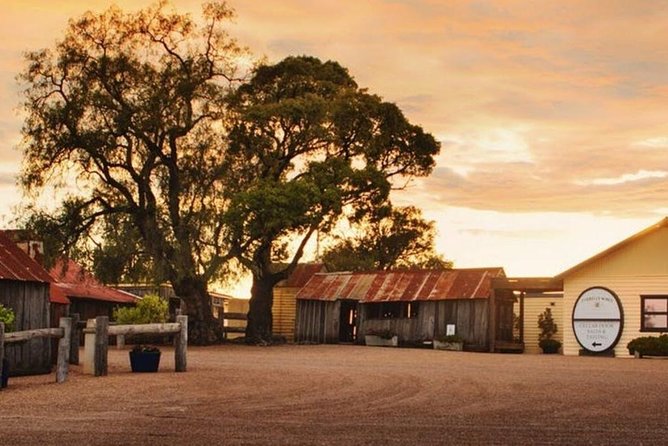 Hunter Valley Wine Tours | Wine Tasting Tours from Sydney - Hunter Distillery and the Copperwave Gin Stop
