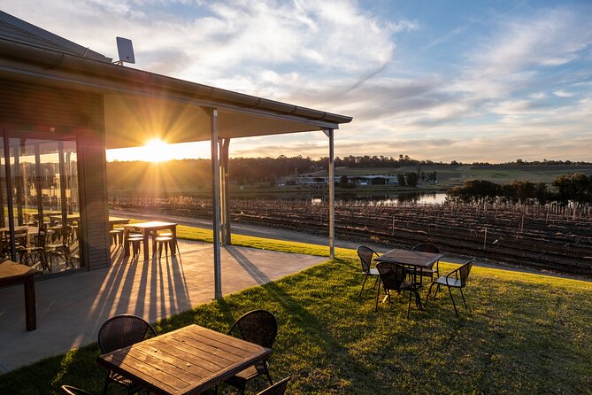 Hunter Valley Wines, 2-Course Lunch, Cheese & Chocolate Tour - Lunch at voco Kirkton Park Hotel: two courses and matched wines