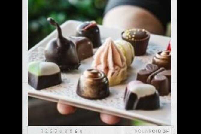 Hunter Valley Wines, 2-Course Lunch, Cheese & Chocolate Tour - The cheese stop at Binnorie Dairy Lovedale