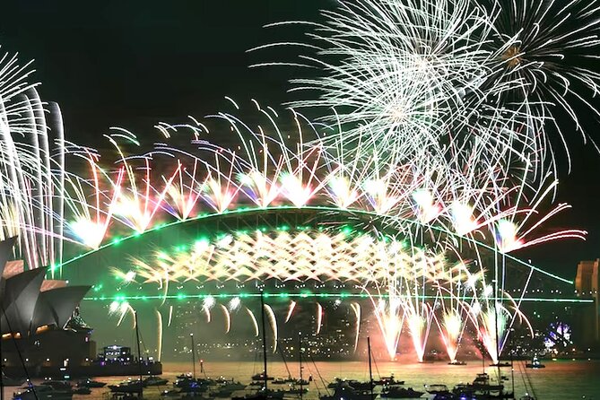 Intimate Sydney Harbour All-Inclusive New Year's Eve Cruise - What makes this Sydney Harbour NYE cruise worth your time