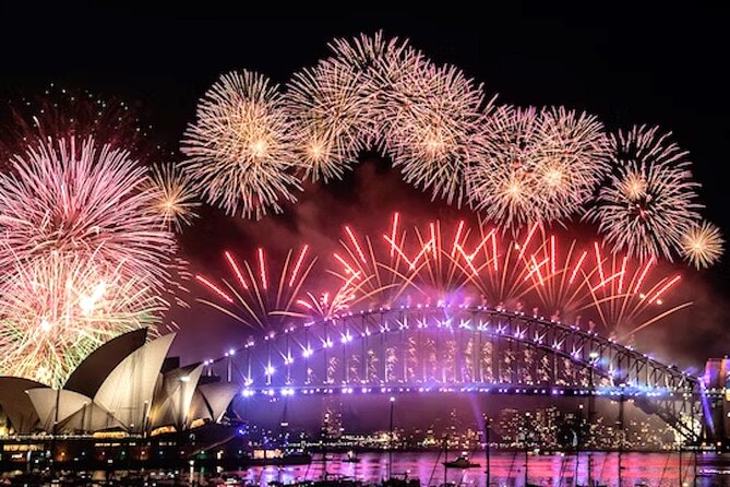 Intimate Sydney Harbour All-Inclusive New Year's Eve Cruise - Entering Sydney Harbour at 6:00 pm, without the street chaos