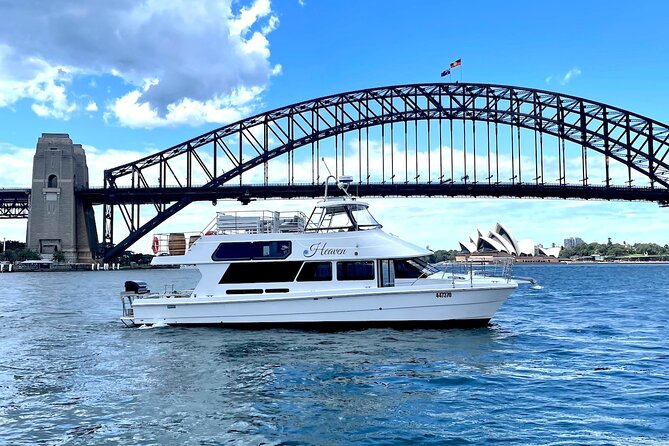Intimate Sydney Harbour All-Inclusive New Year's Eve Cruise - The cruise route that puts you where the photos happen