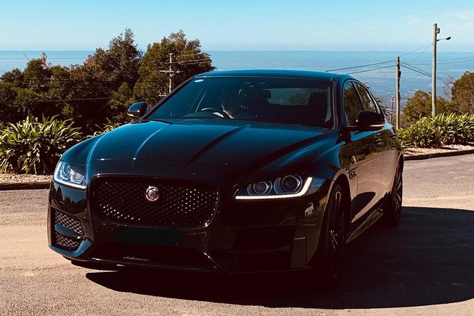 Limoroo, Airport Transfers and Luxe Door to Door Service. - The cars: Volvo, Jaguar, and Land Rover comfort you can feel fast