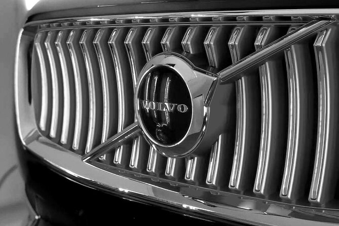 Limoroo, Airport Transfers and Luxe Door to Door Service. - Practical tips to make your ride smoother