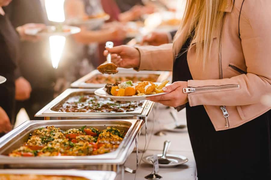 Luxury Catamaran Lunch Cruise with Deluxe Buffet - Seeing the Bridge and Opera House From the Water