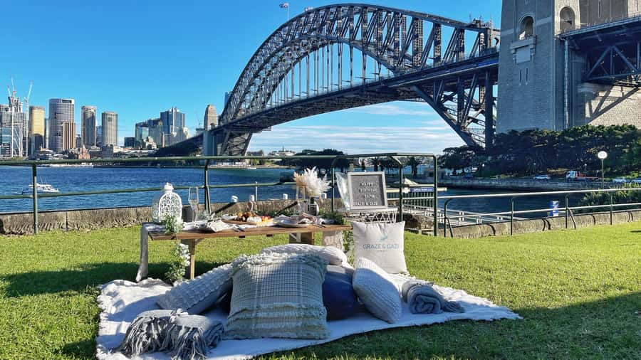 Luxury Picnic for 2 with Sydney Harbour Views at Kirribilli - Copes Lookout in Kirribilli, where the harbor view does the talking