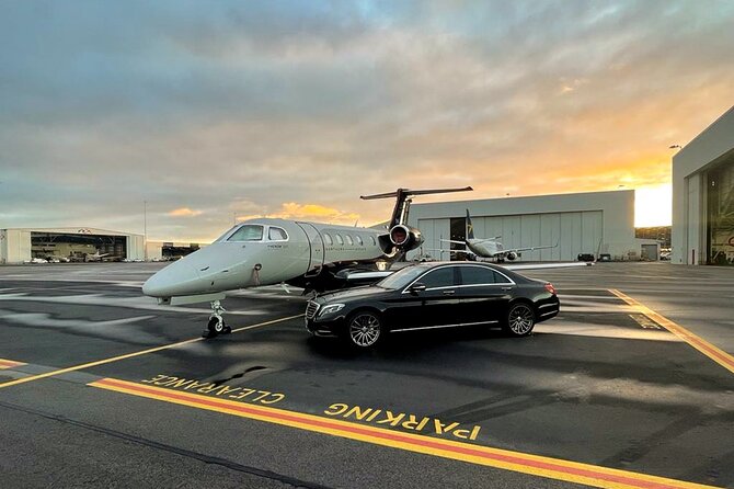 Luxury Sydney Airport Arrival Transfer - Sedan/SUV - Price and value: $147.29 per group up to 3