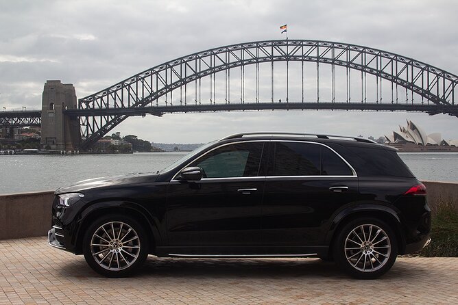 Luxury Sydney Airport Departure Transfer - Sedan/SUV - Value check: what $115.23 means for up to 3 people