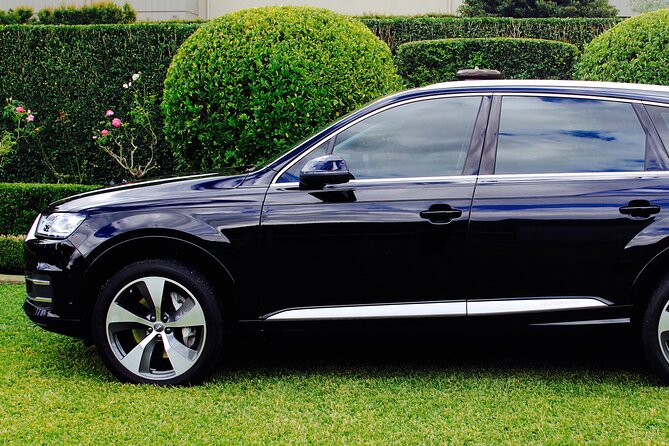 Luxury Van - Sydney Airport Private Arrival Transfer - Luggage rules and the sedan or SUV you will ride in
