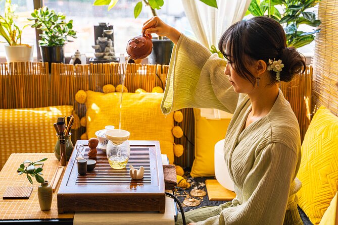Mindful Tea Ceremony - Tea cupping: training your nose and taste in real time