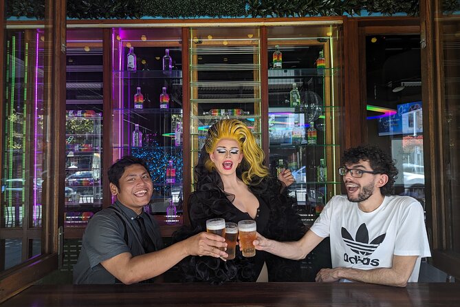 Oxford Street Nightlife Tour with a Drag Queen - Group Photos and a Map So You Can Keep Going