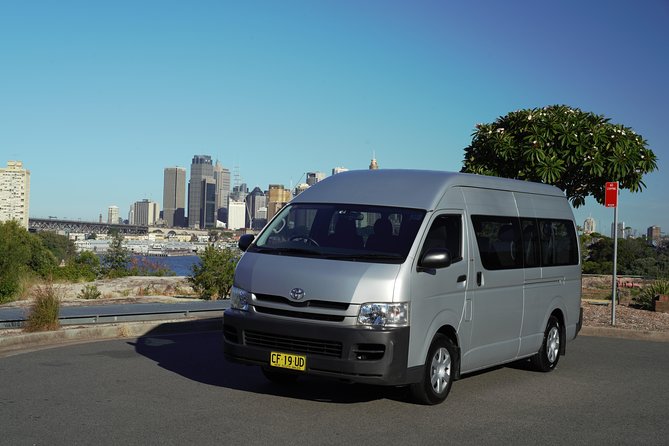 Private Arrival Transfer: Sydney Airport to Hotel or Cruise Port - Meeting Your Driver: The Sign, the Luggage, and the First Few Minutes