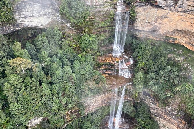 Private Blue Mountains Day Trip VIP from Sydney luxury Mercedes - Lincoln’s Rock: a viewpoint stop worth the extra structure