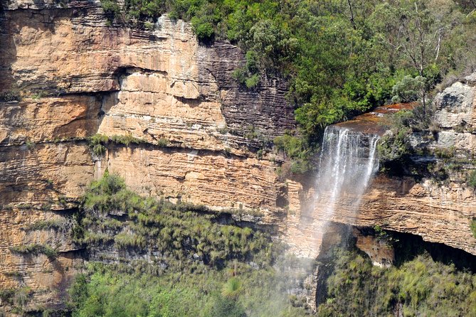 Private Blue Mountains Insider Tour from Sydney - Blue Mountains Drive and Wentworth Falls: Jamison Valley views plus a real walk
