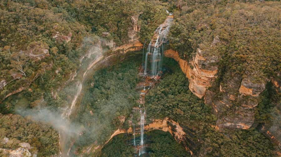 Private Blue Mountains, Scenic World & Wentworth Falls Tour - Wentworth Falls and Leura: the calm start before the viewpoints get loud