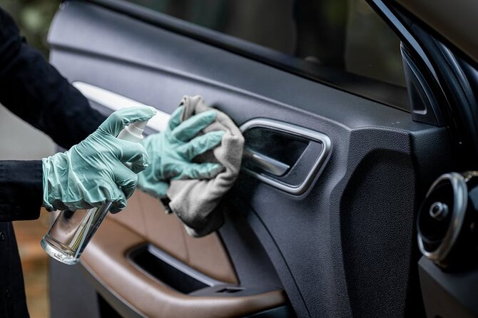 Private Chauffeured Airport Departure Transfers in Sydney - Choosing the right vehicle size for 1 to 3 people