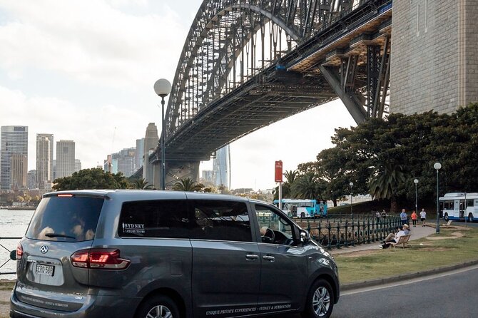 Private Luxury Sydney City Tour - up to 6 guests - St. Mary’s Cathedral, Hyde Park, and the Sydney Observatory stop