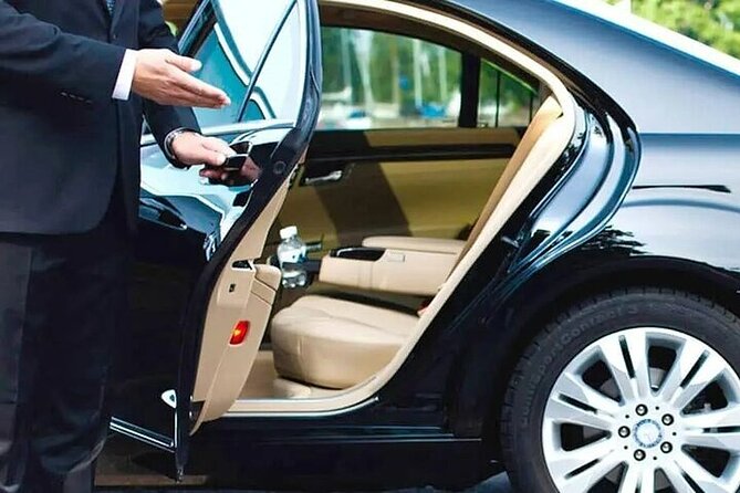 Private One-Way Airport Transfer from Sydney Airport to Sydney - Pickup risk and how to protect yourself