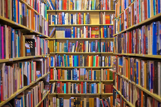 Private Southern Highlands Luxury Wine Indulgence Tour - Bendooley Estate Book Barn: books, cafe time, and optional tasting